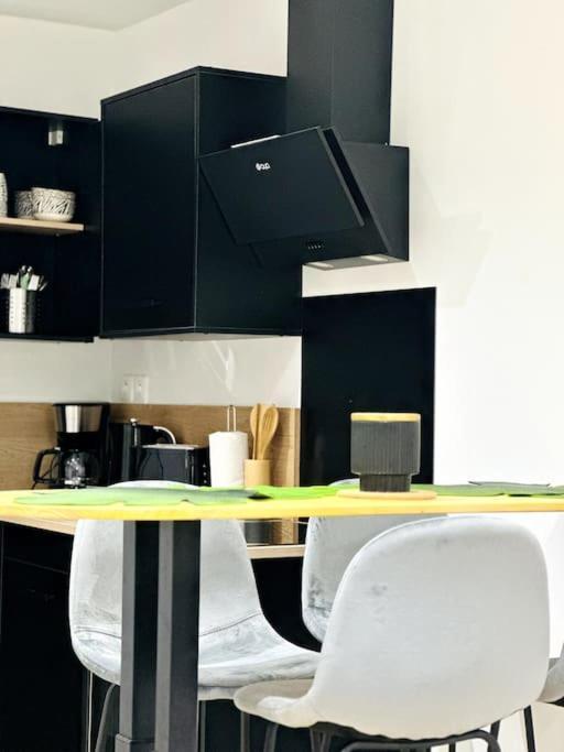 Jungle Appartement Avec Terrasse 랑 외부 사진